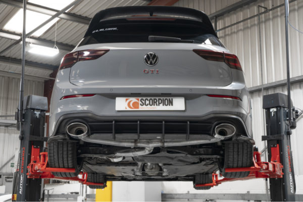 Demi-ligne d'échappement INOX avec silencieux "Predator" - VW Golf 8GTI Clubsport - SVW070 - Scorpion – Image 4