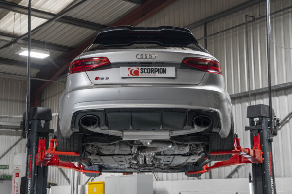 Demi ligne - cat-back non résonné sansvalves - Audi RS3 8V Pre-Facelift - SAUS107CF - Scorpion – Image 3