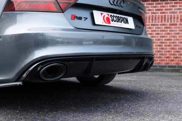 Sorties d'échappement en fibre de carbone Ascari RS 170 x 120mm (la paire) - Audi RS7 C7 - SAU117U - Scorpion – Image 2