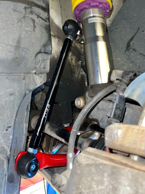 Barre Stabilisatrice Avant Réglable 034-402-4002 pour Audi & Volkswagen - châssis PQ35, MQB, & MQB EVO - 034Motorsport – Image 3