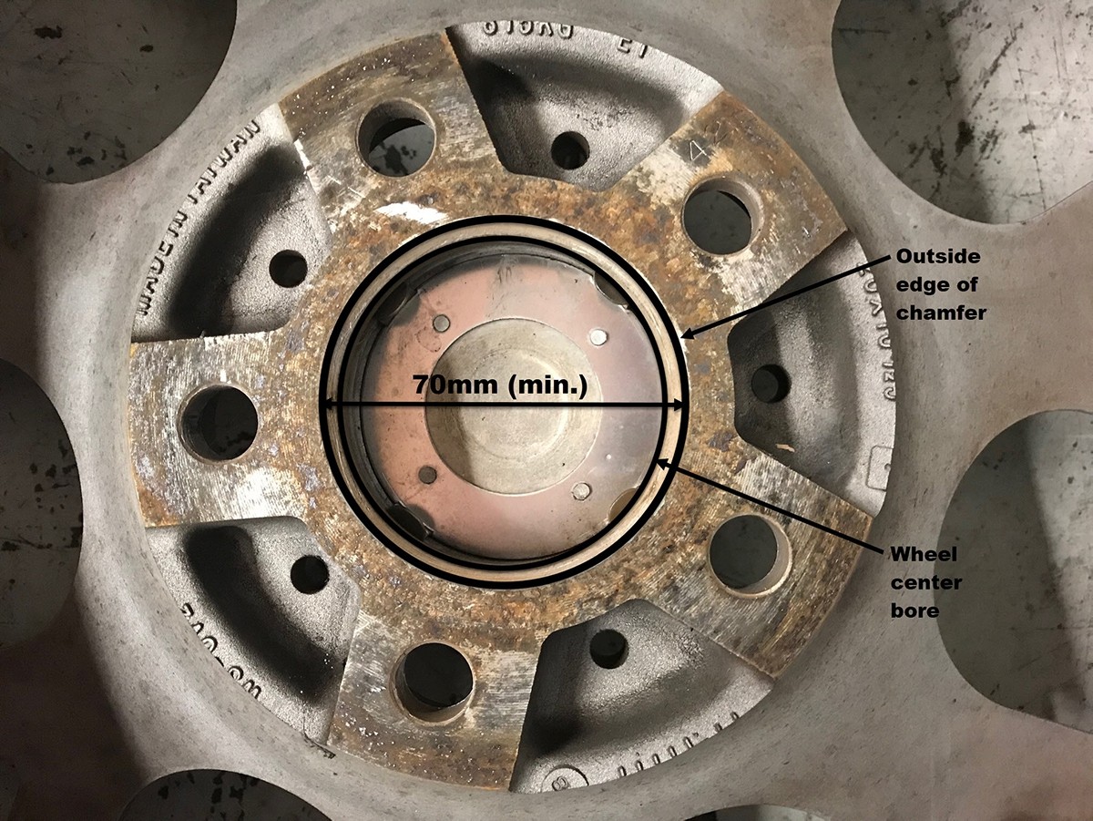 Paire de cales d'écartement de roue, 10mm, Audi et VW 5x112mm AVEC alésage central de 57.1mm - 034-604-7001 - 034Motorsport – Image 4