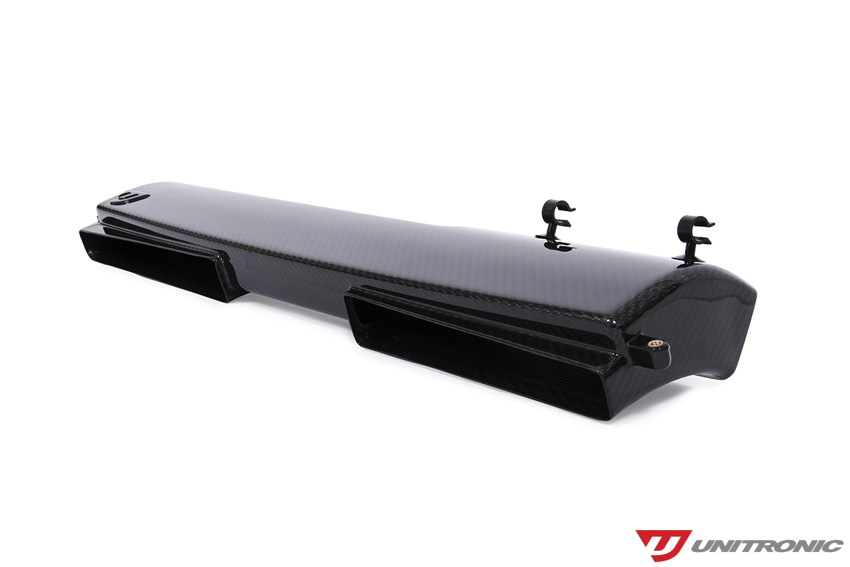 Système d'admission d'air en fibre de carbone Unitronic pour MK8 GTI 2.0TSI EVO4 - UH038-INA – Image 12