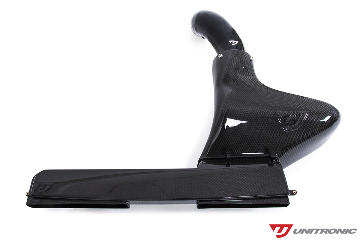 Système d'admission d'air en fibre de carbone Unitronic pour MK8 GTI 2.0TSI EVO4 - UH038-INA – Image 9